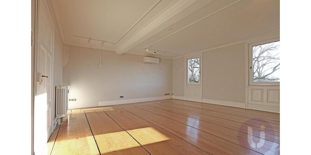 Maisonettenwohnung Nürtingen - 4.5 Zimmer, 165 m&sup2;, 1.510&euro; | Angebot:24751970