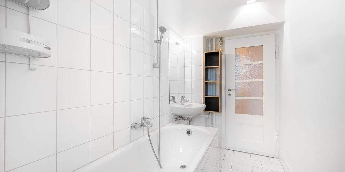 Etagenwohnung Stuttgart Ost - 2 Zimmer, 52 m&sup2;, 230.000&euro; | Angebot:25685449