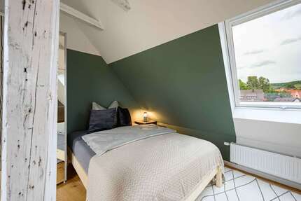 Zimmer Stuttgart Untertürkheim - 550&euro; | Angebot:25052650