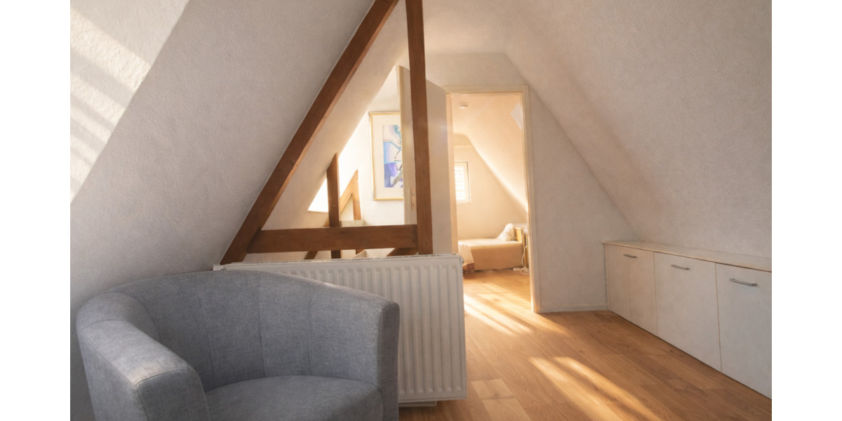 Etagenwohnung Stuttgart Bad Cannstatt - 3 Zimmer, 54 m&sup2;, 147.000&euro; | Angebot:26066496