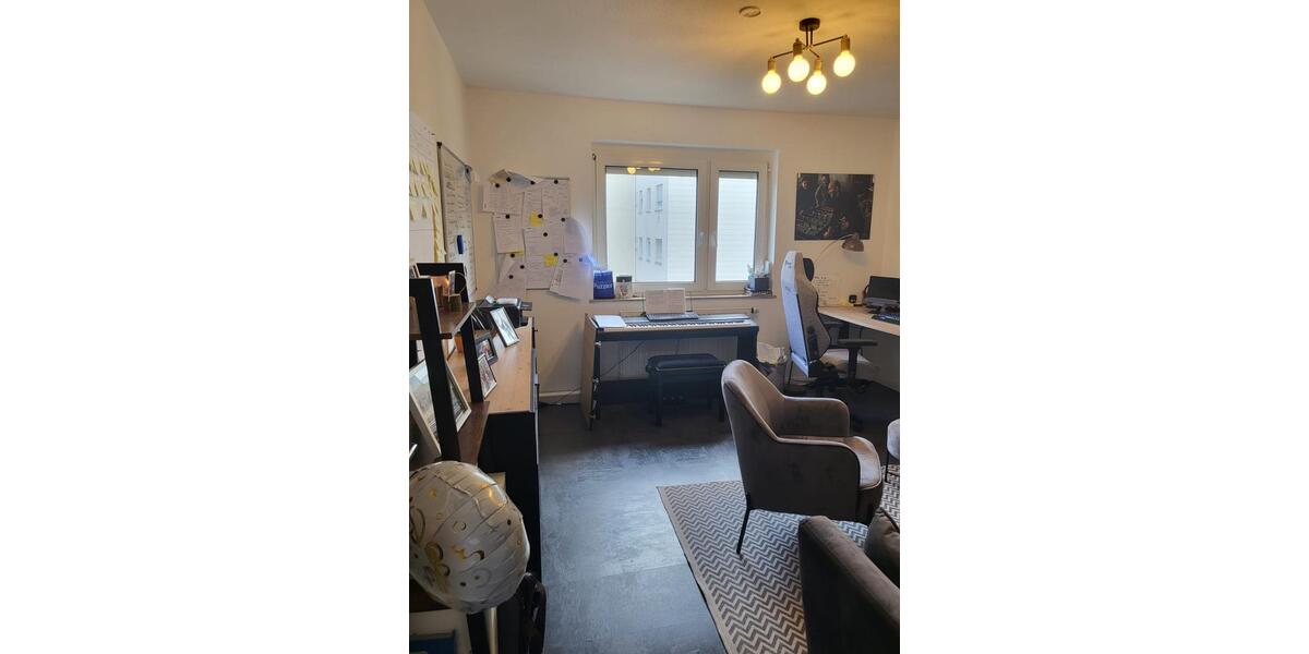 Etagenwohnung Ludwigsburg - 3 Zimmer, 73 m&sup2;, 1.150&euro; | Angebot:25804704