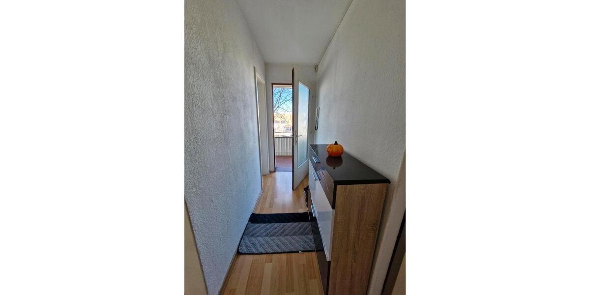 Etagenwohnung Stuttgart Feuerbach - 2.5 Zimmer, 66 m&sup2;, 1.540&euro; | Angebot:25261608