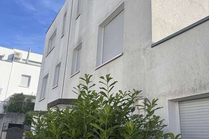 Haus Böblingen - 4.5 Zimmer, 139 m&sup2;, 2.100&euro; | Angebot:25931962
