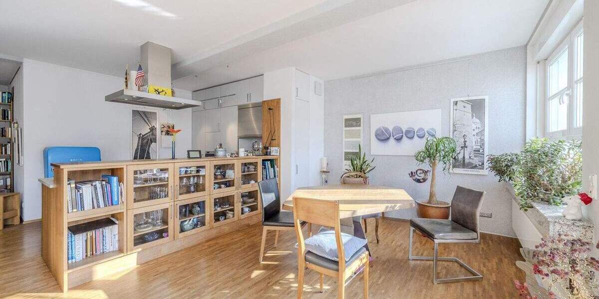 Etagenwohnung Stuttgart West - 2 Zimmer, 120 m&sup2;, 899.000&euro; | Angebot:25746201