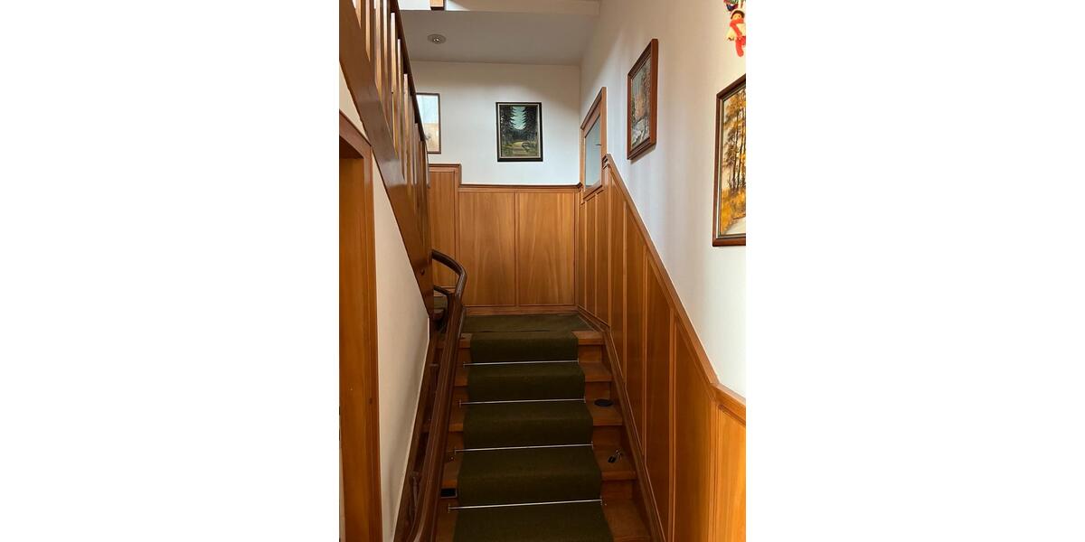 Mehrfamilienhaus, Wohnhaus Rechberghausen - 8 Zimmer, 190 m&sup2;, 615.000&euro; | Angebot:24614971