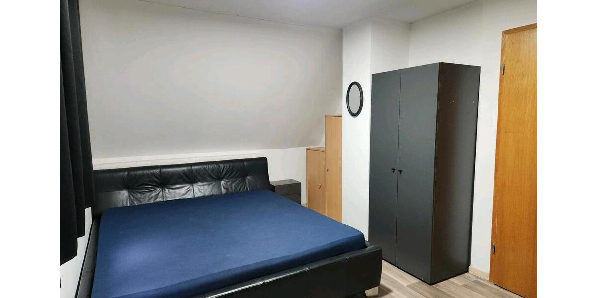 Etagenwohnung Backnang - 1 Zimmer, 16 m&sup2;, 550&euro; | Angebot:25944152